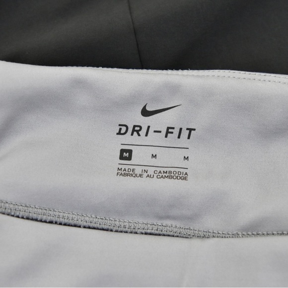 Nike Mesh Running Leggings Size M - Picture 4 of 4